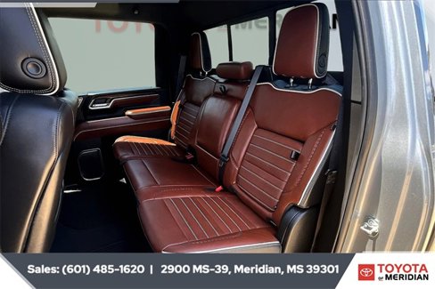 Used 2025 GMC Sierra 2500 Denali Ultimate image 19