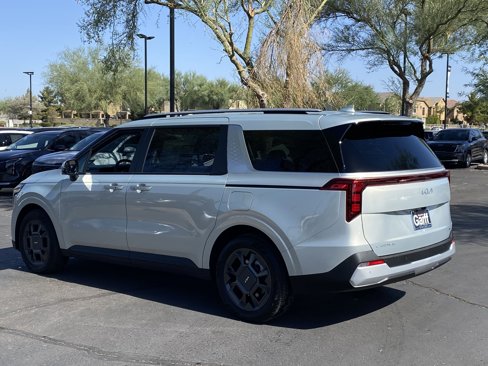 New 2026 Kia Carnival EX image 3