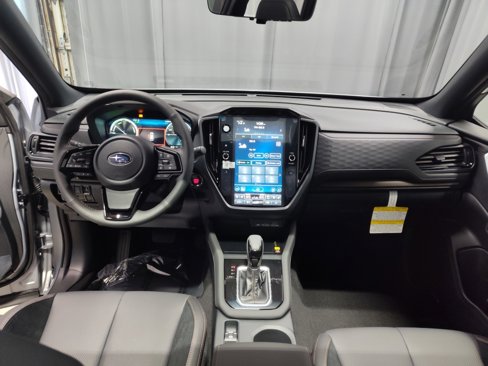 New 2025 Subaru Forester Touring image 15