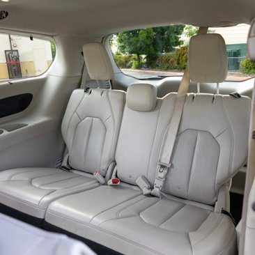 Used 2021 Chrysler Pacifica Touring-L image 24