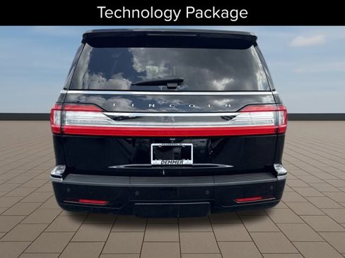 Used 2018 Lincoln Navigator Reserve w/ Technology Package image 5