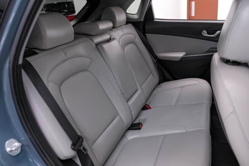 Used 2022 Hyundai Kona Limited image 31
