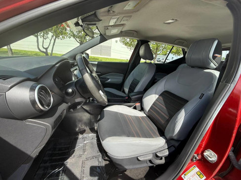 Used 2022 Nissan Kicks SR image 11