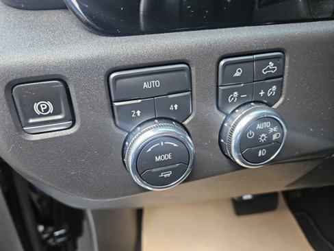 Certified 2024 GMC Sierra 1500 SLT w/ SLT Premium Package image 28