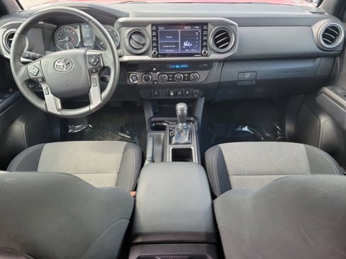 Used 2023 Toyota Tacoma TRD Off-Road image 11