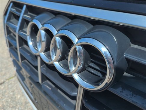 Used 2023 Audi Q5 2.0T Premium image 31