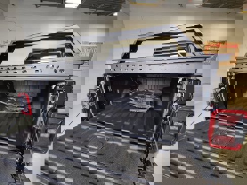 Used 2021 Jeep Gladiator Rubicon image 10