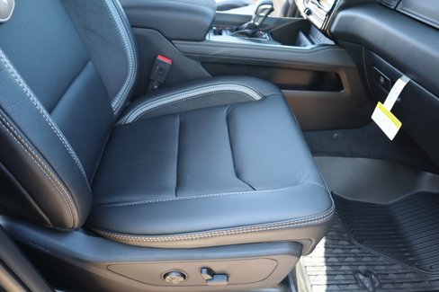 New 2026 RAM 1500 RHO w/ Bed Utility Group image 15
