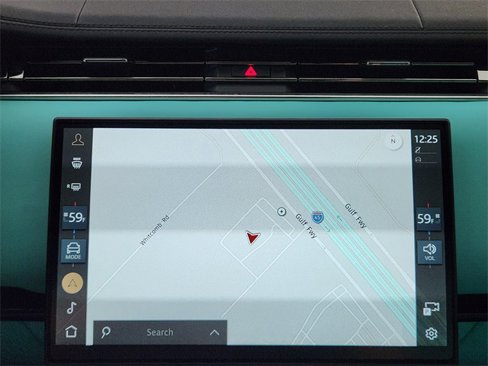 New 2025 Land Rover Range Rover SE image 16