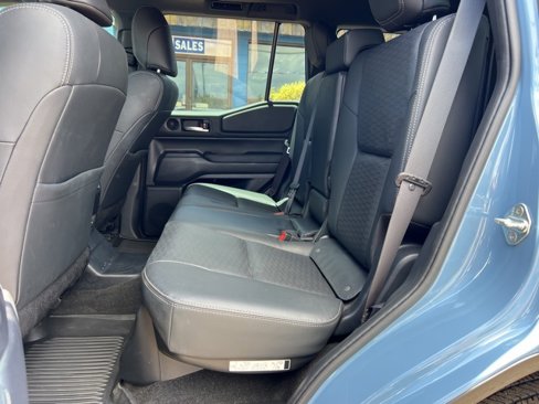 Used 2024 Toyota Land Cruiser image 11
