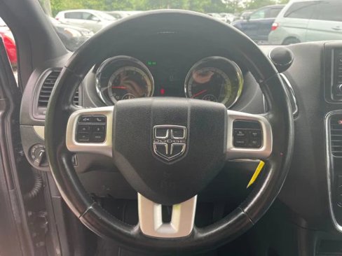 Used 2018 Dodge Grand Caravan GT image 11