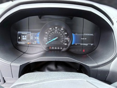 Used 2023 Ford Edge Titanium image 25