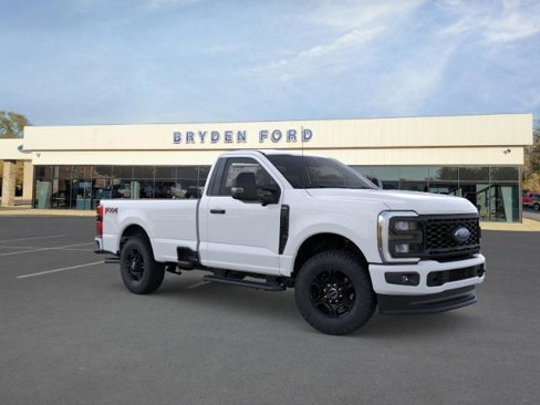 New 2025 Ford F350 XLT image 1