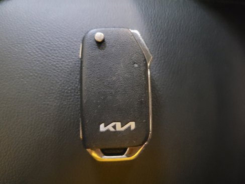 Used 2023 Kia Soul LX w/ LX Technology Package image 32