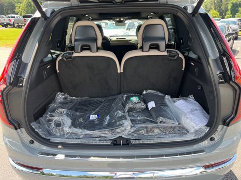 New 2026 Volvo XC90 B6 Plus w/ Protection Package Premier image 28