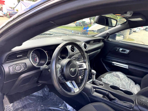 Used 2020 Ford Mustang Coupe image 19