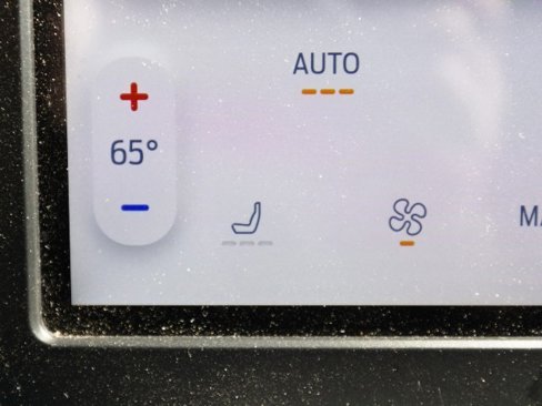 Used 2024 Ford Edge SEL image 26