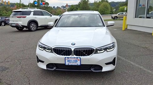 Used 2021 BMW 330i xDrive Sedan w/ Premium Package image 3