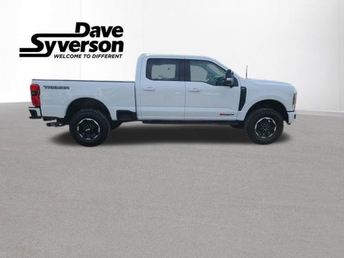 New 2026 Ford F350 4x4 Crew Cab Super Duty image 4