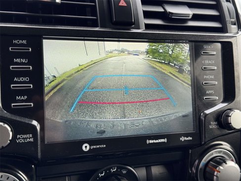 Used 2024 Toyota 4Runner TRD Off-Road Premium image 4