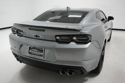 Used 2024 Chevrolet Camaro LT w/ RS Package image 4