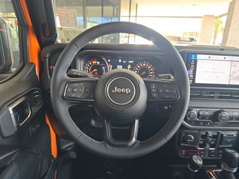 New 2025 Jeep Wrangler Unlimited Rubicon w/ Steel Bumper Group image 9