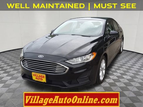 Used 2019 Ford Fusion SE image 1