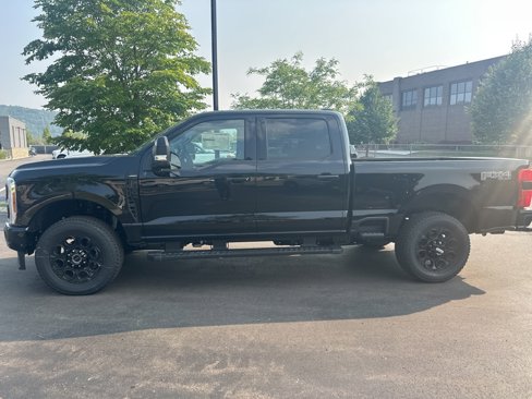 New 2025 Ford F250 Lariat w/ Lariat Ultimate Package image 8