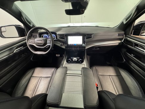 Used 2024 Jeep Wagoneer Series II w/ Convenience Group I image 71