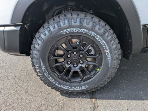 New 2026 RAM 1500 Rebel image 9