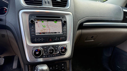 Used 2017 GMC Acadia Limited SLT image 17