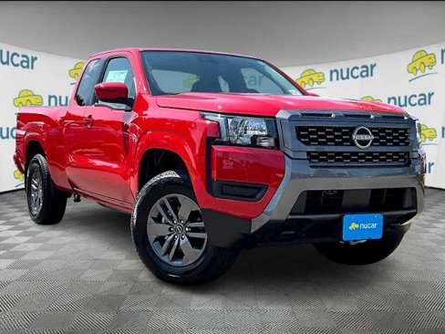 Certified 2025 Nissan Frontier SV image 1