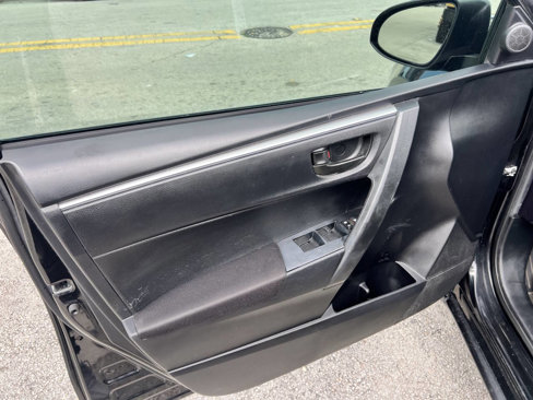 Used 2016 Toyota Corolla L image 11
