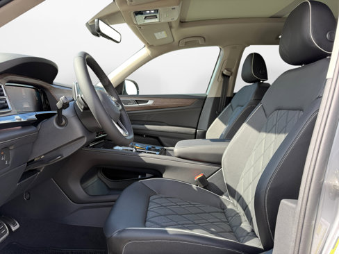 New 2025 Volkswagen Atlas SEL Premium R-Line image 9
