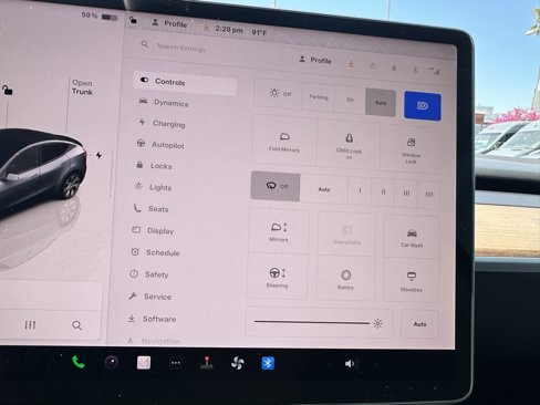 Used 2023 Tesla Model Y Long Range image 12