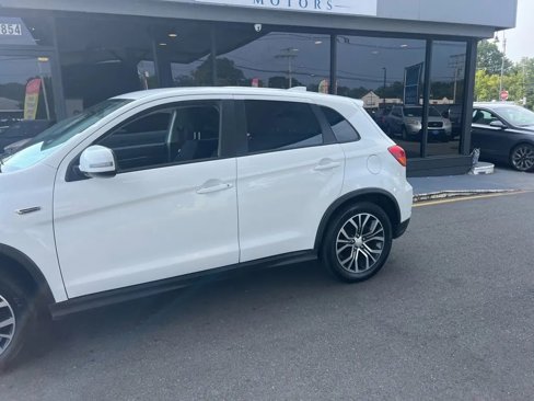 Used 2019 Mitsubishi Outlander Sport ES image 5