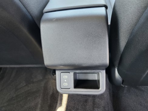 Used 2025 Kia K4 LXS image 15
