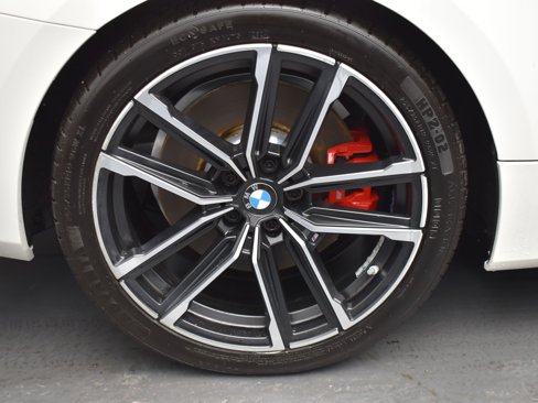 Used 2024 BMW M440i Convertible w/ Premium Package image 12