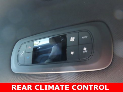 New 2026 Chrysler Pacifica Select image 25