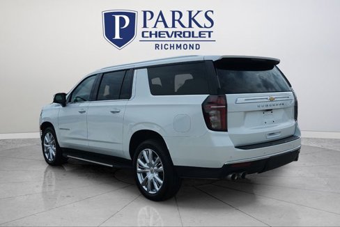 Certified 2022 Chevrolet Suburban High Country image 5