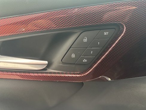 New 2026 Chevrolet Traverse RS w/ LPO, Floor Liner Package image 10