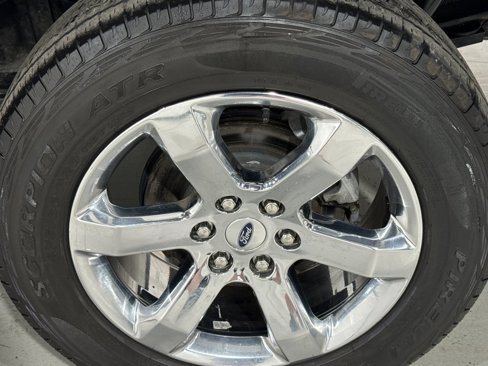 Used 2022 Ford F150 Lariat w/ Equipment Group 502A High image 8