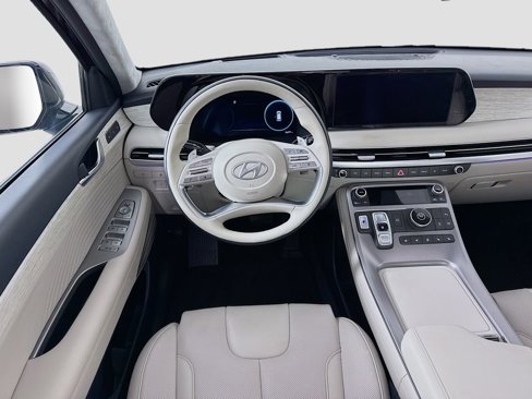 Used 2024 Hyundai Palisade Calligraphy image 24