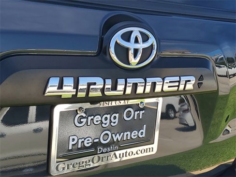Used 2024 Toyota 4Runner TRD Off-Road Premium image 33
