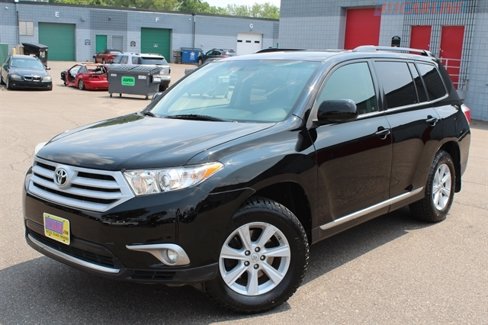 Used 2013 Toyota Highlander 4WD image 2