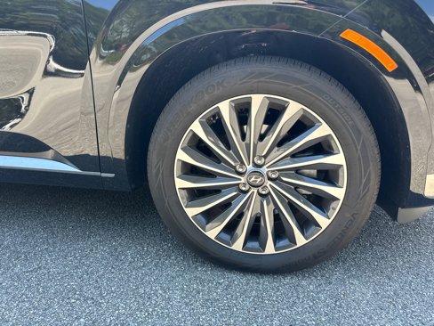 Used 2025 Hyundai Palisade Calligraphy image 12
