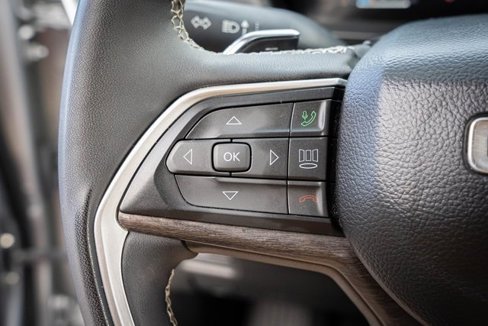 Used 2023 Jeep Grand Cherokee L Limited image 20