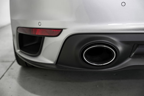 Used 2022 Porsche 911 Turbo S image 42