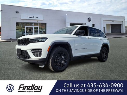 Used 2024 Jeep Grand Cherokee Altitude image 1
