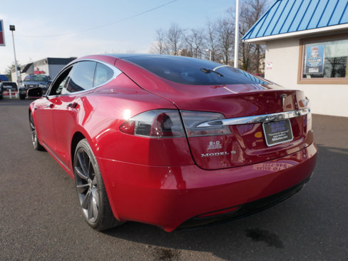 Used 2017 Tesla Model S 75D image 10